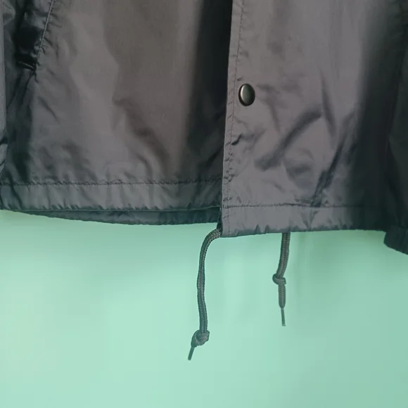 The Beatles Coach Windbreaker Jacket Medium - Picture 6 of 8